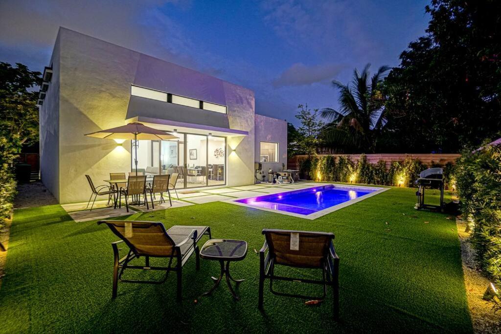 Design House -Heated Pool -Big Yard -Gated Parking Villa Miami Dış mekan fotoğraf